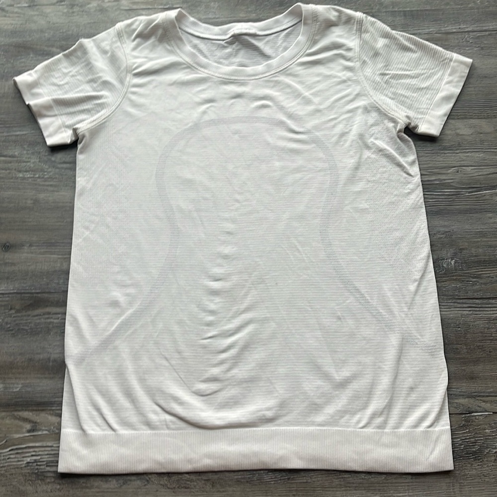 Lululemon White Swiftly Tech Short Sleeve